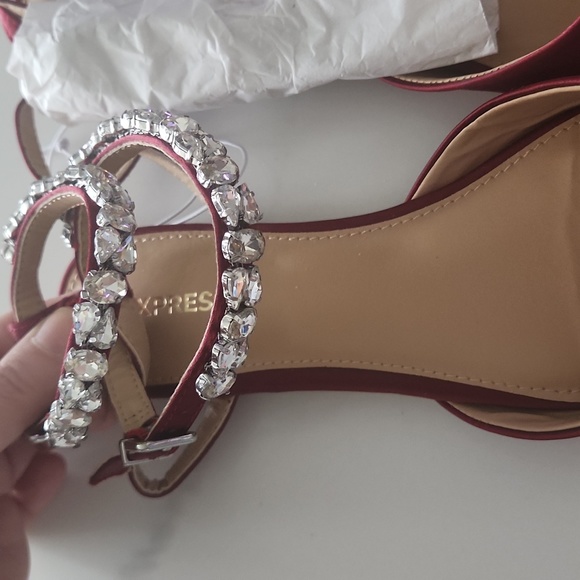 NwT express flats - Picture 2 of 2